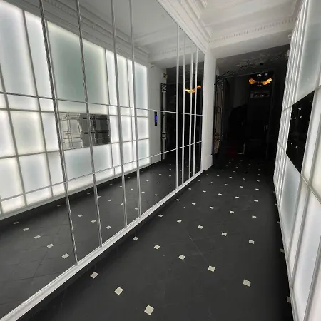 Residences Harcourt - Ile Saint Louis - * Paris