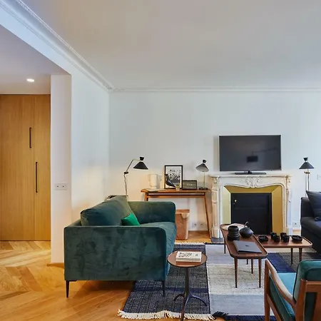 Residences Harcourt - Ile Saint Louis - Paris