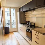Residences Harcourt - Ile Saint Louis - Apartment Paris