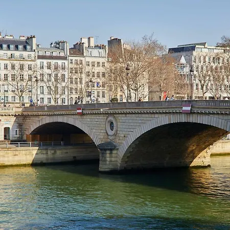 Residences Harcourt - Ile Saint Louis - Paris