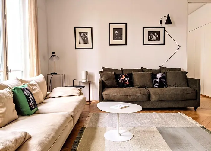 Residences Harcourt - Ile Saint Louis - *