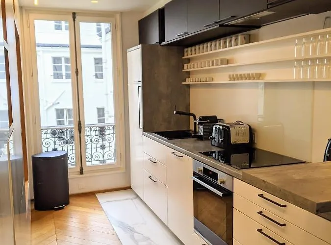 Residences Harcourt - Ile Saint Louis - Apartment Paris