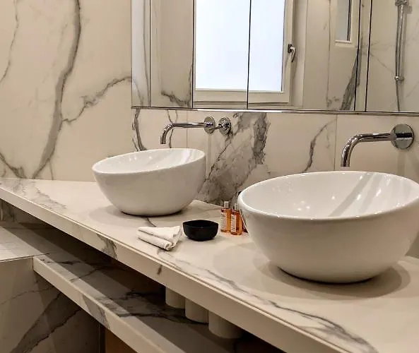 Residences Harcourt - Ile Saint Louis - * Paris