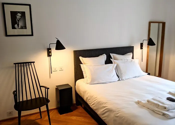 Apartment Residences Harcourt - Ile Saint Louis - Paris