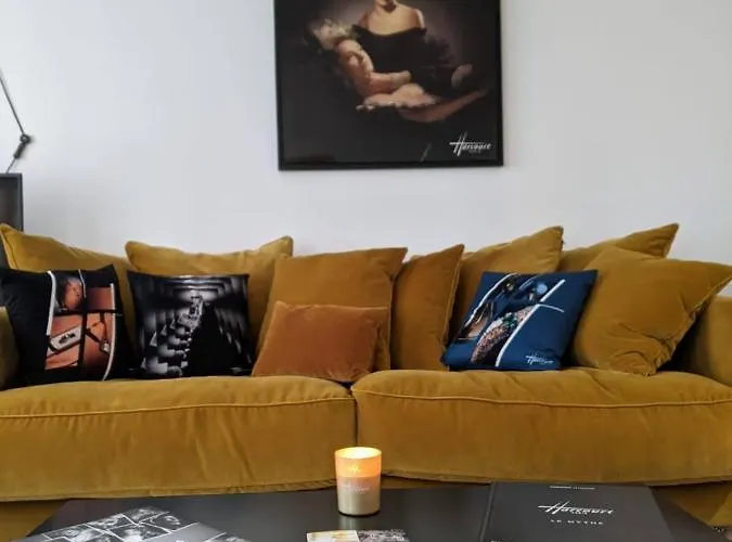 Apartment Residences Harcourt - Ile Saint Louis - *